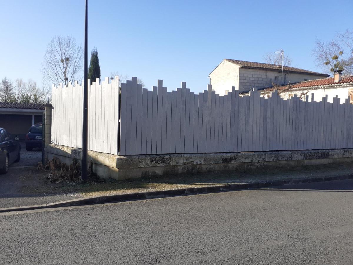 Bed and Breakfast Chez Jeanfi Fronsac  Exterior foto