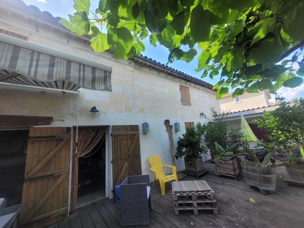 Bed and Breakfast Chez Jeanfi Fronsac  Exterior foto